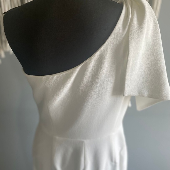 Dress The Population White Off Shoulder Dress - Picture 5 of 5
